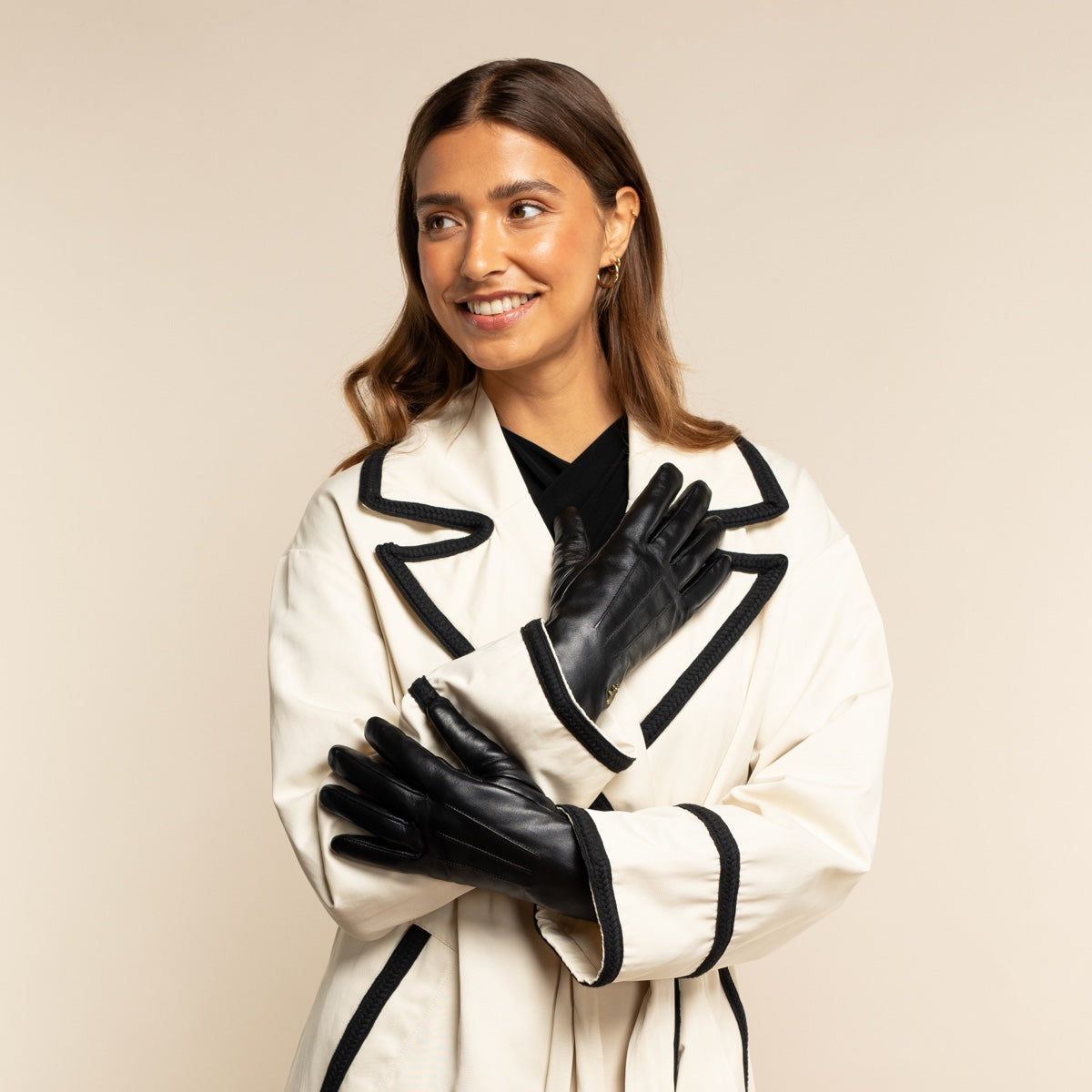 Olivia – sheepskin gloves with luxurious faux fur lining & touchscreen feature  - Schwartz & von Halen - US - 6