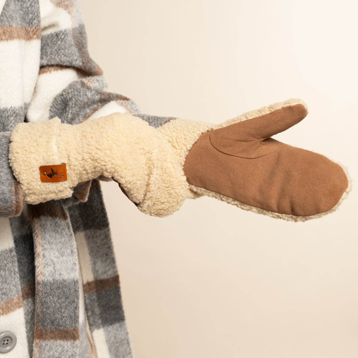 Suede Teddy Mittens Beige Women Sophia - Schwartz & von Halen® - Premium Leather Gloves - 10